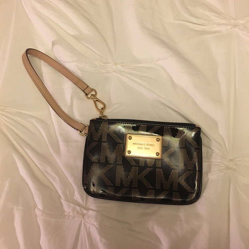 Michael Kors Wristlet